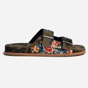 Johnny Was Embroidered Buckle Slide Sz 9